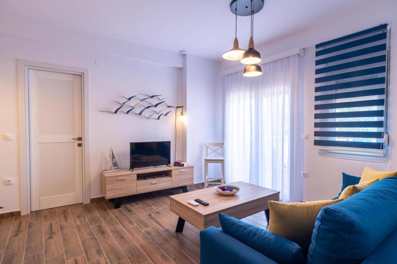 Elvis Nest Apartman Néa Mudaniá Kültér fotó