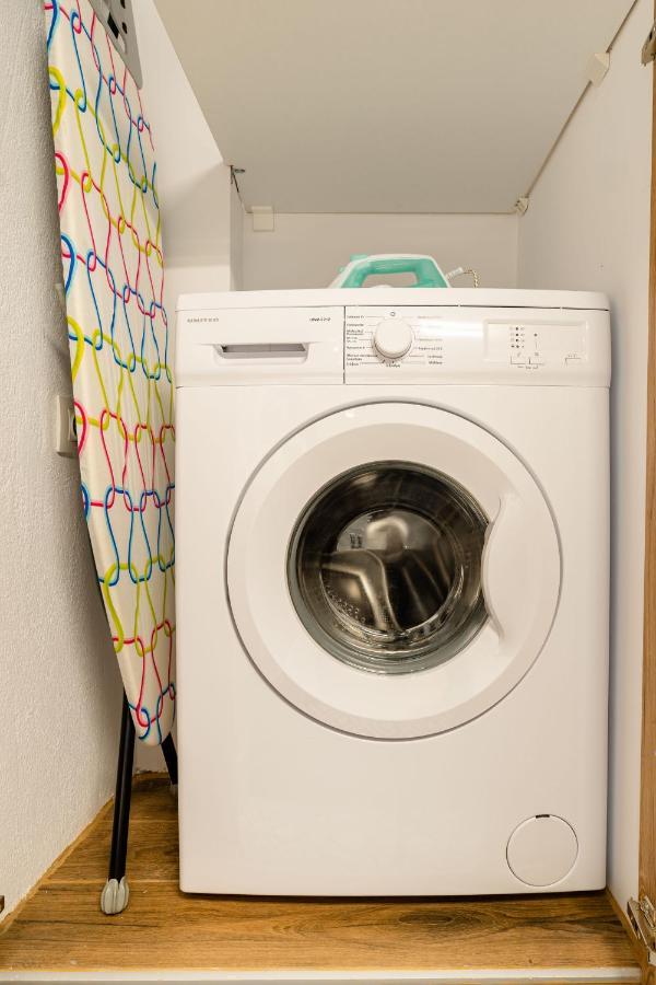 Elvis Nest Apartman Néa Mudaniá Kültér fotó