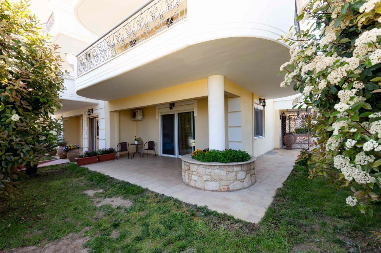 Elvis Nest Apartman Néa Mudaniá Kültér fotó