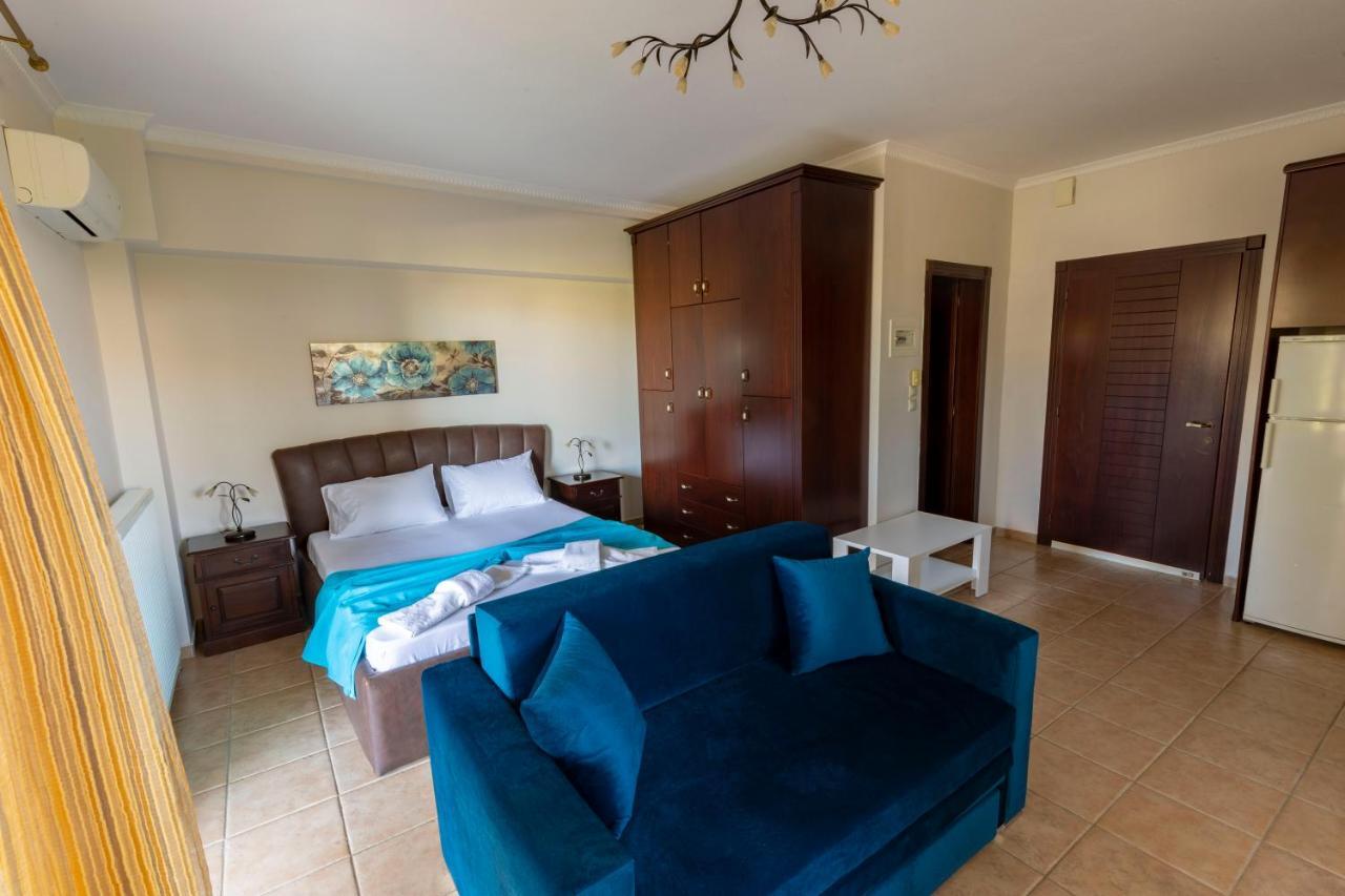 Elvis Nest Apartman Néa Mudaniá Kültér fotó